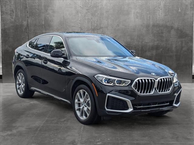 2022 BMW X6 xDrive40i