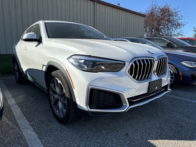 2022 BMW X6 xDrive40i