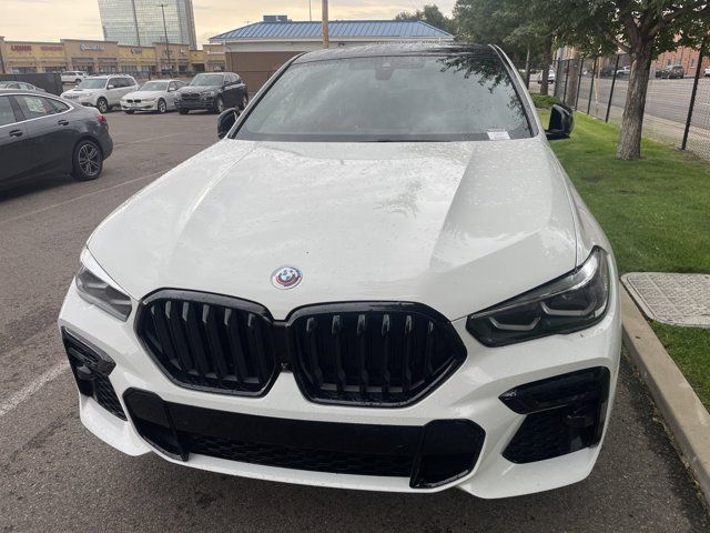 2022 BMW X6 xDrive40i