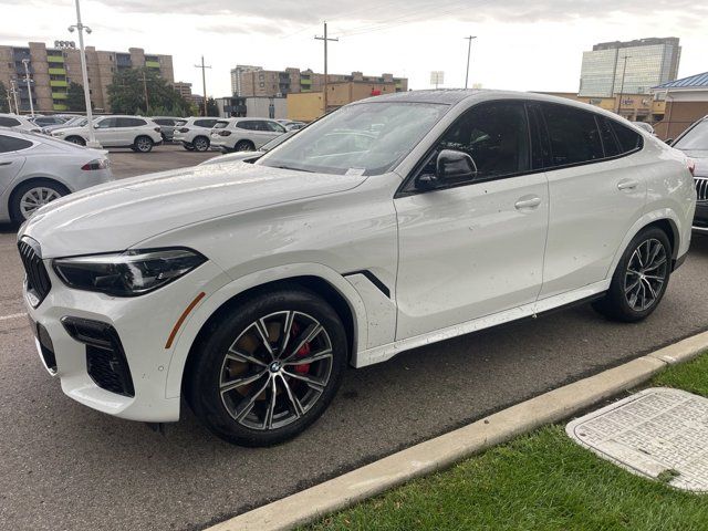 2022 BMW X6 xDrive40i