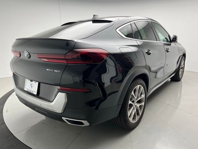 2022 BMW X6 xDrive40i