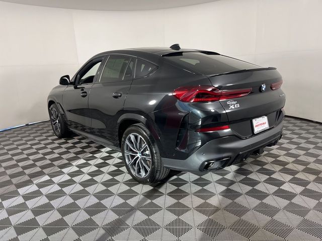 2022 BMW X6 xDrive40i