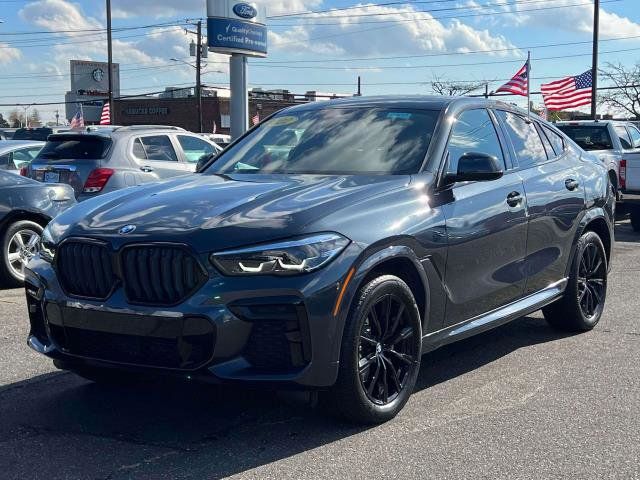 2022 BMW X6 xDrive40i