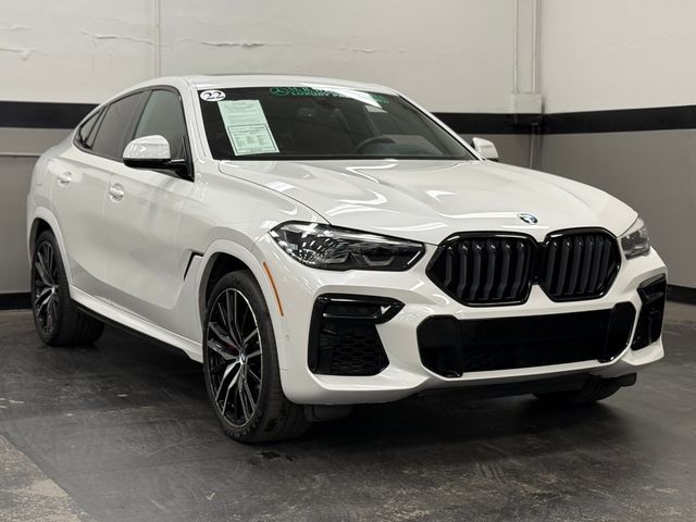 2022 BMW X6 xDrive40i