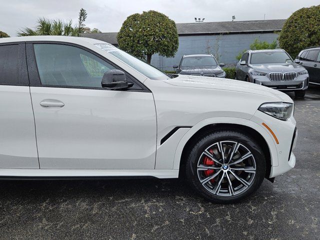 2022 BMW X6 xDrive40i