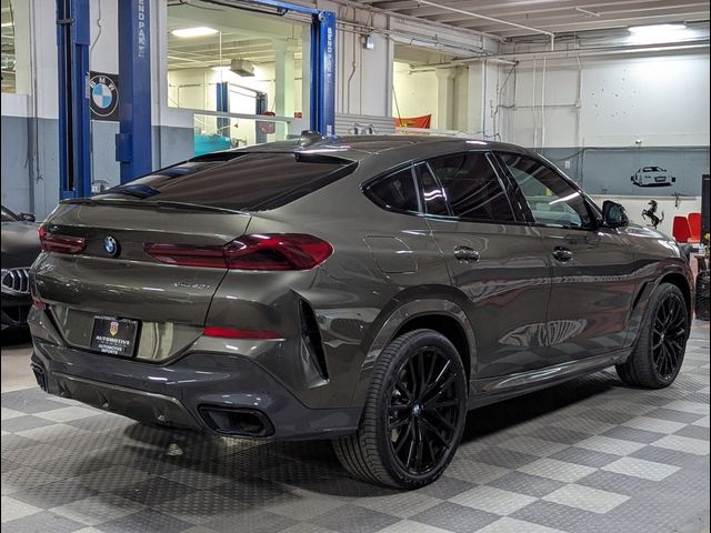 2022 BMW X6 xDrive40i