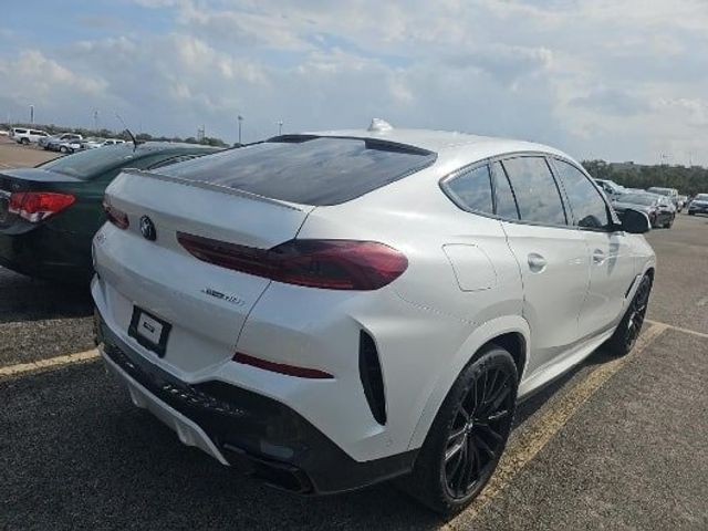 2022 BMW X6 xDrive40i