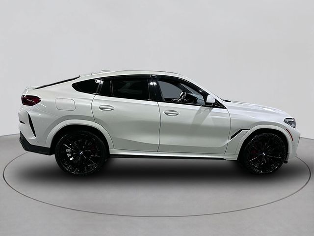 2022 BMW X6 xDrive40i