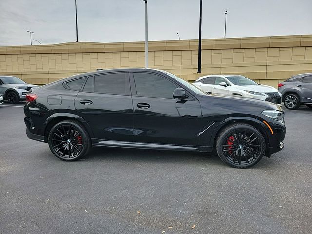 2022 BMW X6 xDrive40i