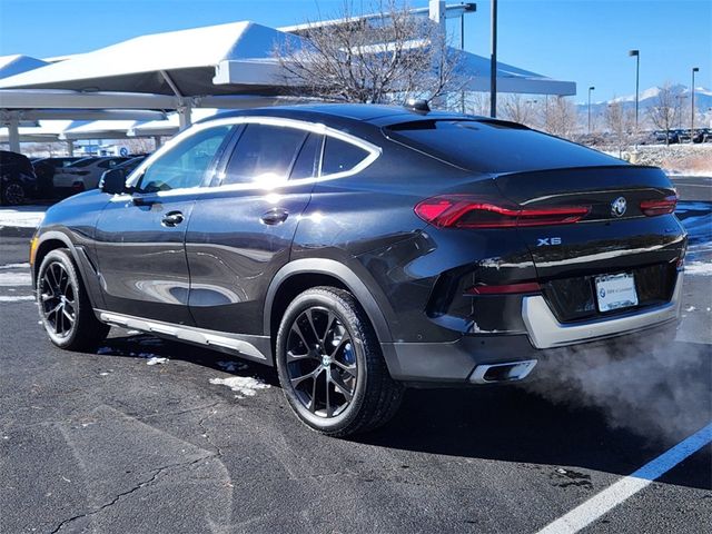 2022 BMW X6 xDrive40i