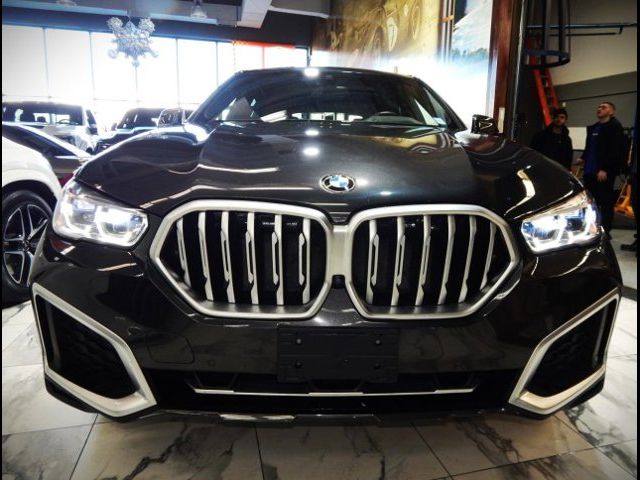 2022 BMW X6 xDrive40i