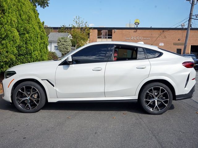 2022 BMW X6 xDrive40i