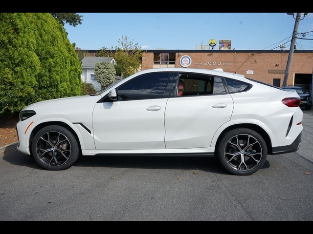 2022 BMW X6 xDrive40i