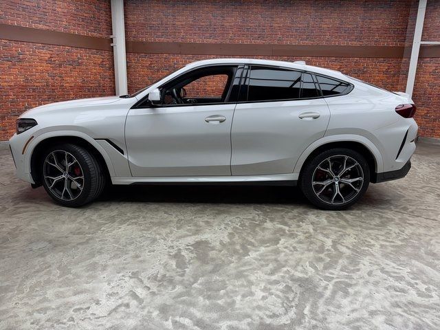 2022 BMW X6 xDrive40i