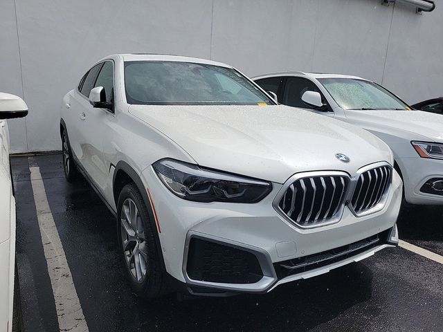 2022 BMW X6 xDrive40i