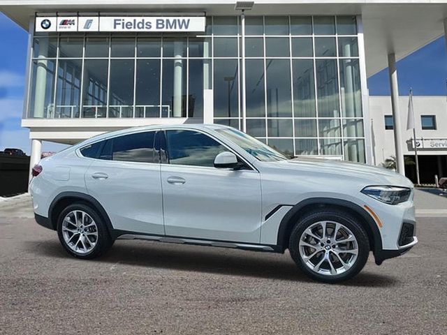 2022 BMW X6 xDrive40i