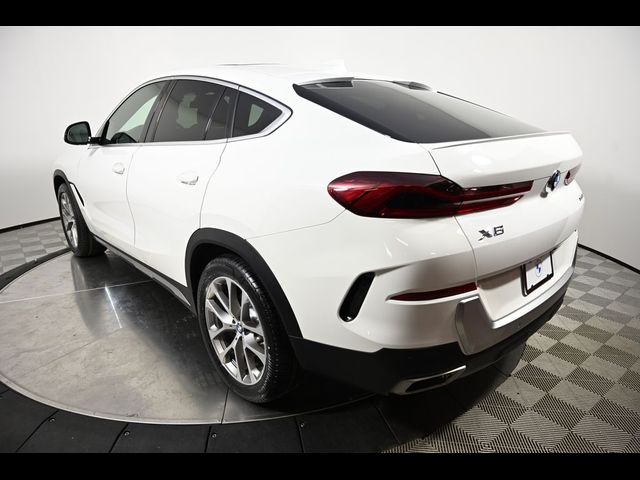 2022 BMW X6 xDrive40i