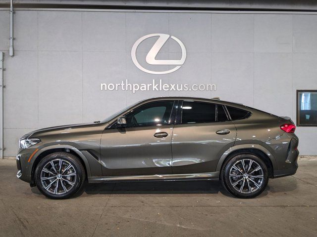 2022 BMW X6 xDrive40i