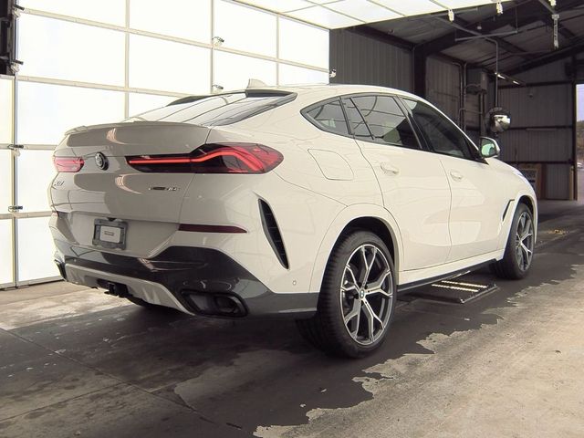 2022 BMW X6 xDrive40i