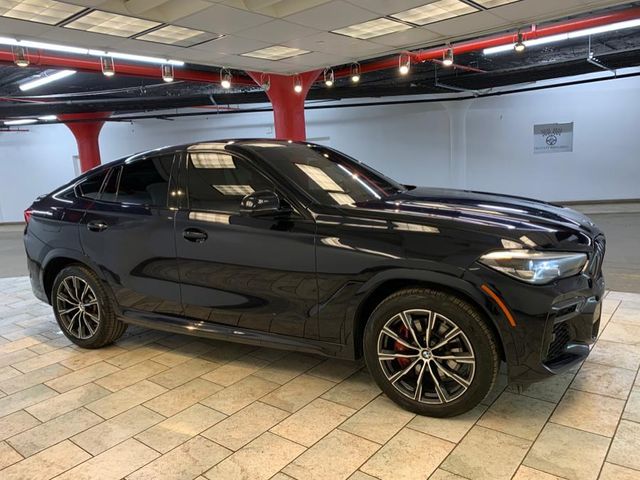 2022 BMW X6 xDrive40i