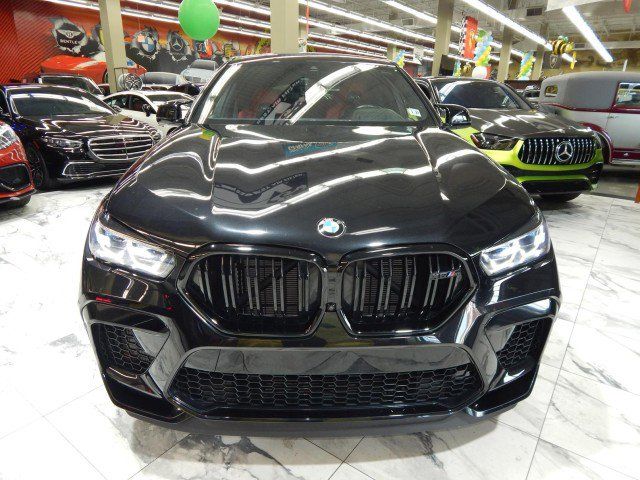 2022 BMW X6 M Base