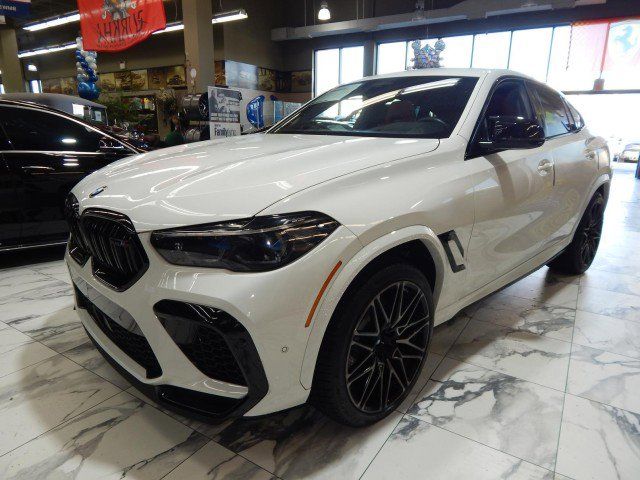 2022 BMW X6 M Base