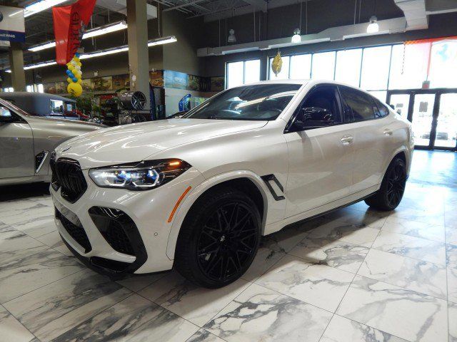 2022 BMW X6 M Base