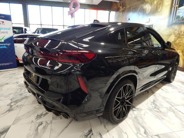 2022 BMW X6 M Base