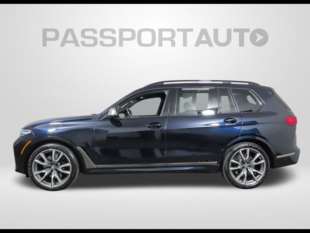 2022 BMW X7 M50i