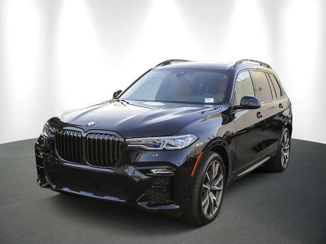 2022 BMW X7 M50i