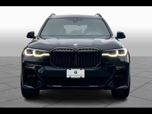 2022 BMW X7 M50i