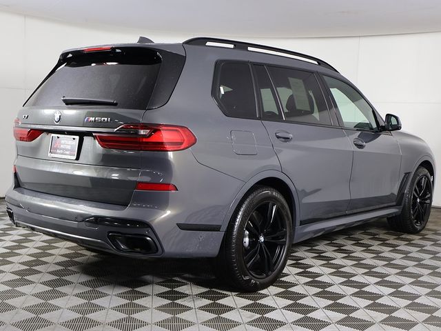 2022 BMW X7 M50i