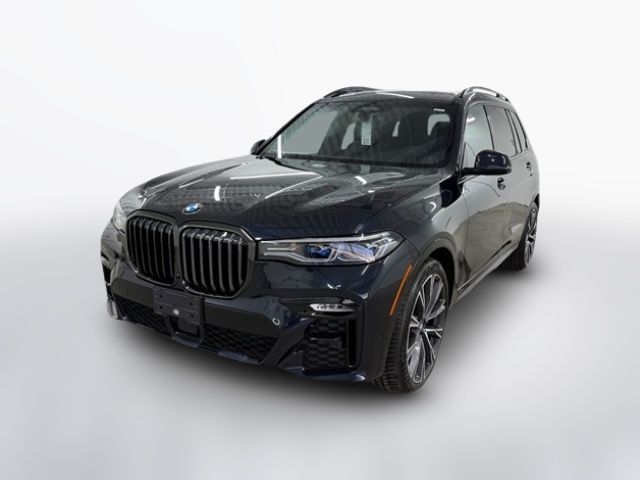 2022 BMW X7 M50i