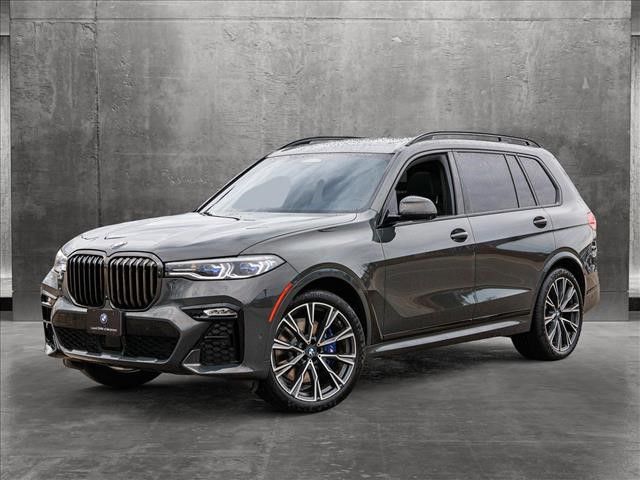 2022 BMW X7 M50i