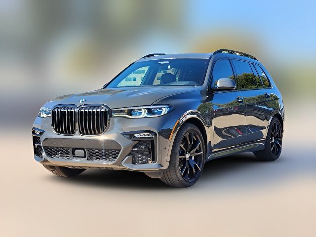 2022 BMW X7 M50i