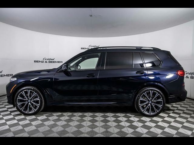 2022 BMW X7 M50i