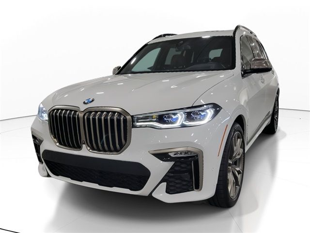 2022 BMW X7 M50i