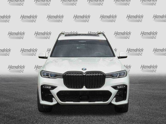 2022 BMW X7 M50i