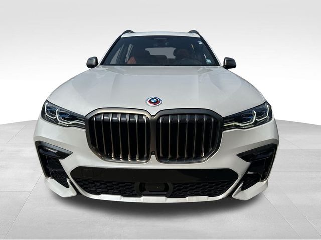 2022 BMW X7 M50i