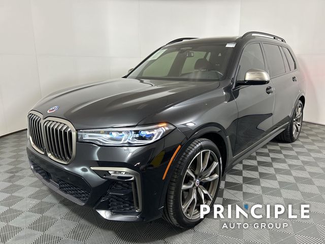 2022 BMW X7 M50i