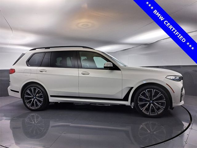 2022 BMW X7 M50i