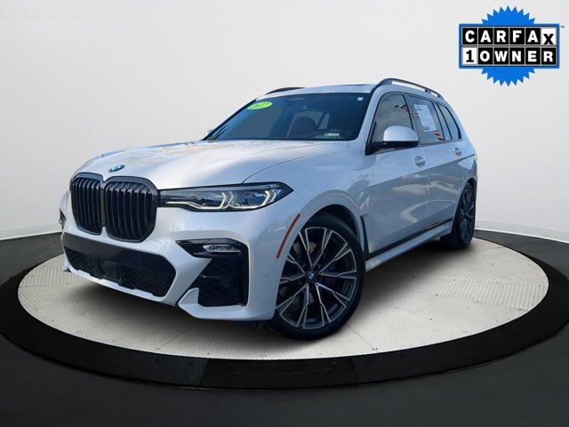 2022 BMW X7 M50i