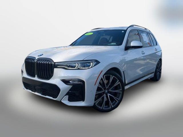 2022 BMW X7 M50i