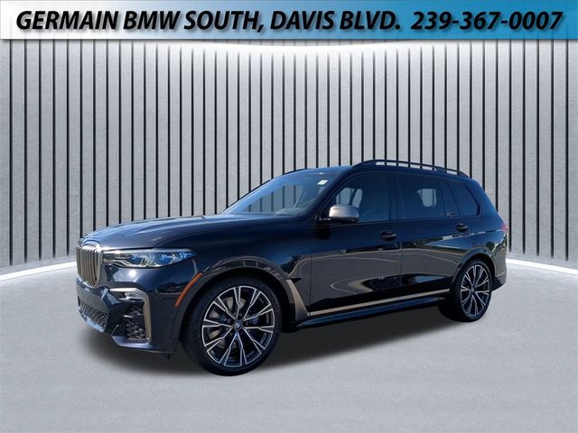 2022 BMW X7 M50i