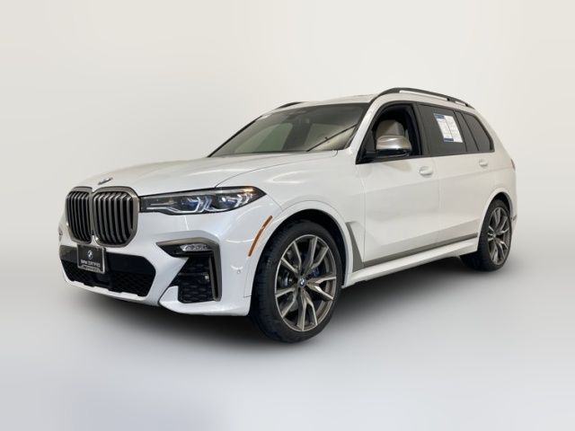 2022 BMW X7 M50i
