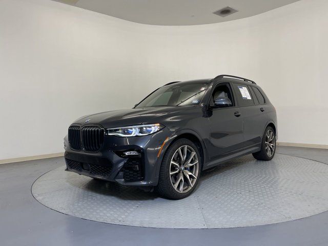 2022 BMW X7 M50i