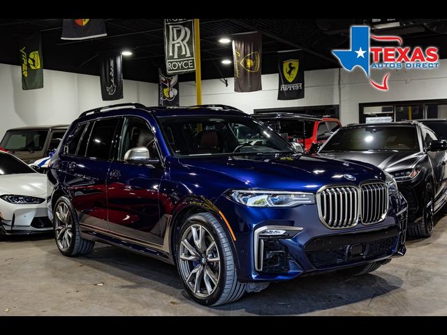 2022 BMW X7 M50i