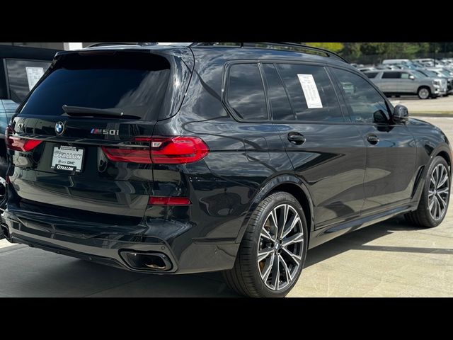 2022 BMW X7 M50i