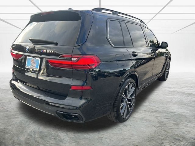 2022 BMW X7 M50i