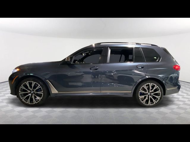 2022 BMW X7 M50i